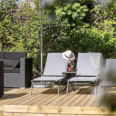 3-room With Free Parking And Terrace Apartament *