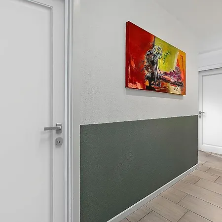 3-room With Free Parking And Terrace Apartament